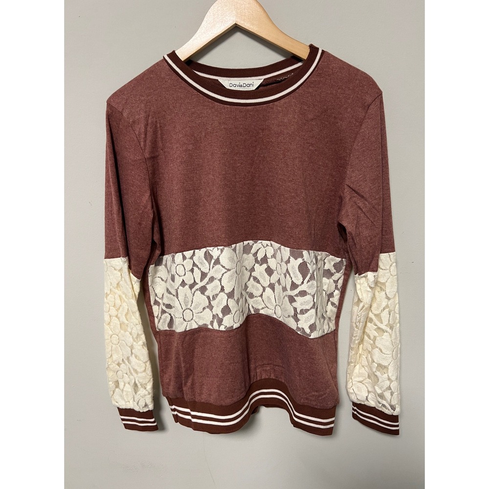 Davi & Dani Top Womens Medium Burgundy NWT Lace Panel Long Sleeve Ribbed
